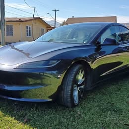 2024 Toyota model 3 long range awd (2 motores) 2024 usado
