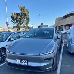 Tesla Model Y 2026