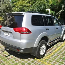 2016 Mitsubishi g2 montero 4x2