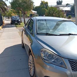 2011 Suzuki kizashi