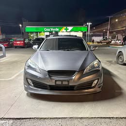 Hyundai Genesis 2012
