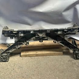 Frontal Tesla Model 3 2023-2025