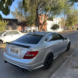 Mercedes Benz C180 2016